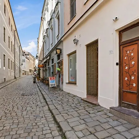 Boutique 2br In Old Town With Parking Apartmán *